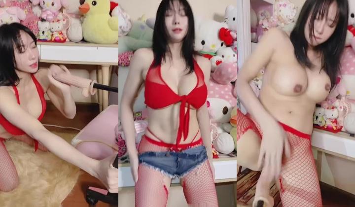 【你的淫荡姨妈】泰国轻熟人妻型巨乳网黄御姐「Muaymyb」露脸大尺度私拍 风骚露出男女通吃多穴满足