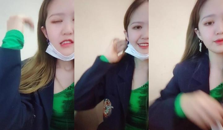 小狐狸主播【乌苏儿】极品美女，在网吧静静的去厕所开收费玩跳蛋扣逼，真骚的很啊！