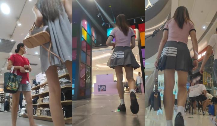 大师尾随偷拍 ️ 美女裙底风光很仙的紫色吊带连衣裙美女白色窄内夹出13缝+王心凌同款爱你裙子