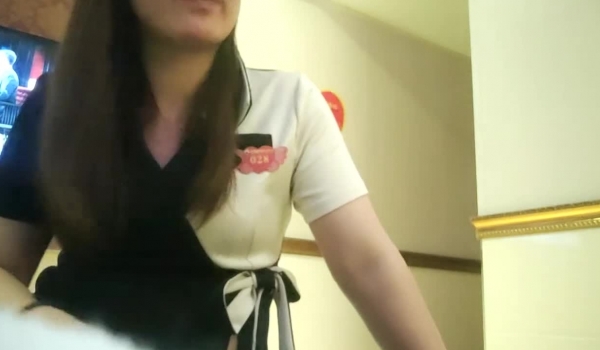 横扫街头炮王佳作，完整版未流出，【老王探花】，职业生涯颜值最高峰，好俏丽的四川小少妇