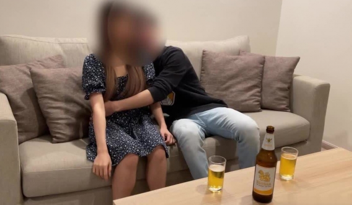 小身板有大本事！联动众多OF女网黄博主！超人气泰国炮王「ilovesexary」私拍