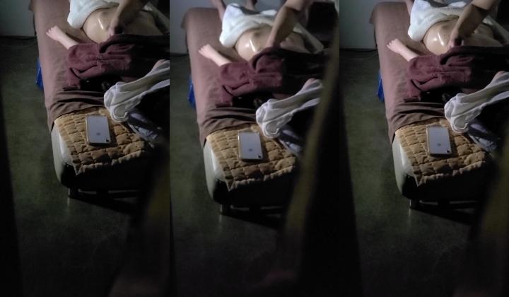 极品爆乳白富美私密Spa 全裸精油闭目享受 男技师爱抚挑弄 乳粒阴蒂按摩 爽翻心里美滋滋