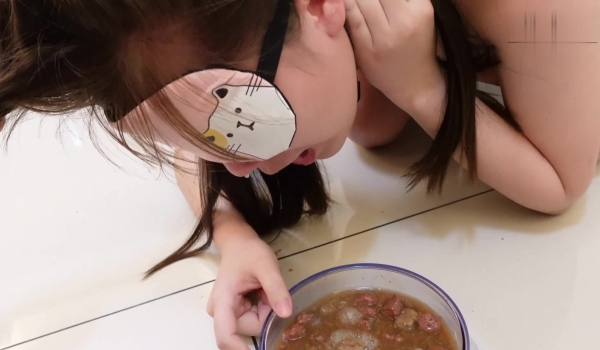 网红原创--推特优质超强调教大佬【奴隶物语】完全奴隶篇，毁灭高潮的鞭刑，猫鞋练习，狗食，发情的贞