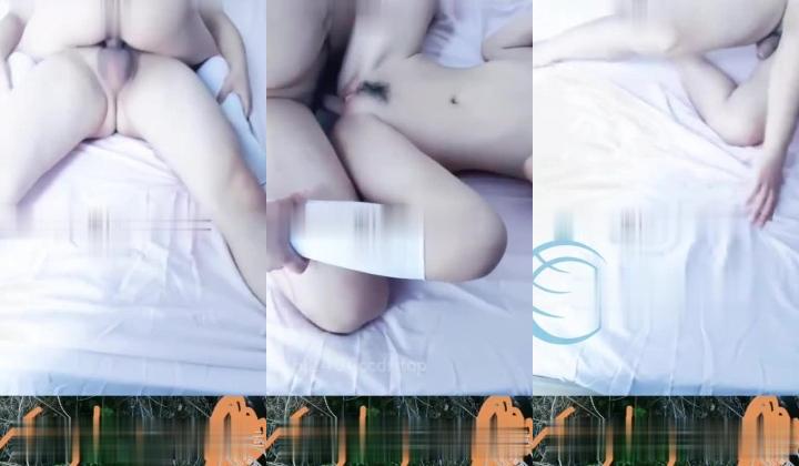 父女乱伦大神【萝莉女儿的生活记录】钻石贴，假期结束回来的路上，没忍住在山谷路边内射了女儿