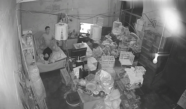 【7月精选】贵在真实家庭摄像头破解偸拍集22部 民居夫妻私密生活大揭密 各种啪啪啪