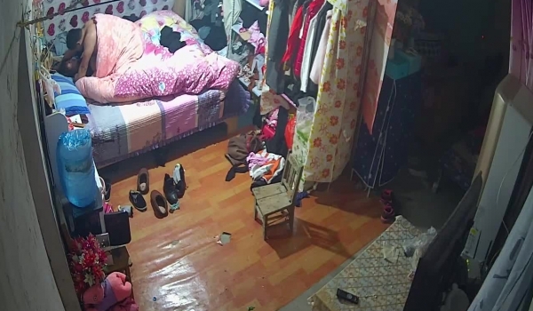 家庭摄像头录制，非常真实的夫妻啪啪日常