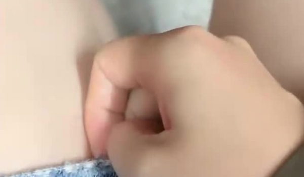 【贫穷的女学生】研究生下海~! 天然美乳~宿舍跳蛋~爆白浆
