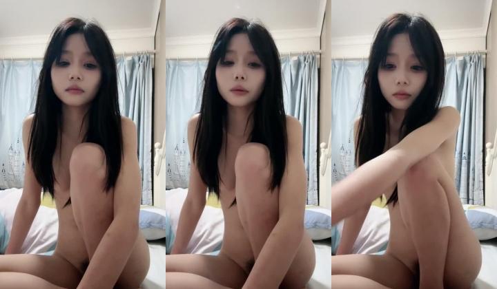 本月最美校花来了！好漂亮~【懵懂萝莉】扣穴自慰~爽