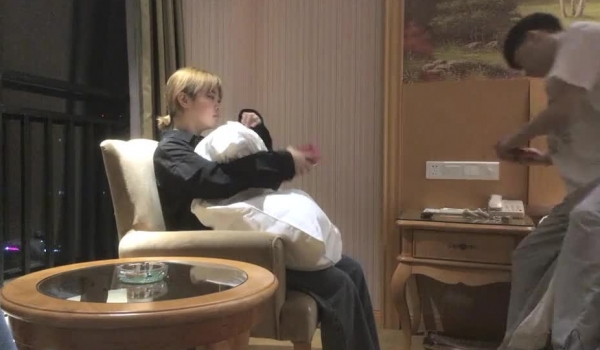 泡良最佳教程 完整版未流出【666绿帽】美女收割机 学生妹御姐忽悠脱衣露奶，套路满满新手入门必看