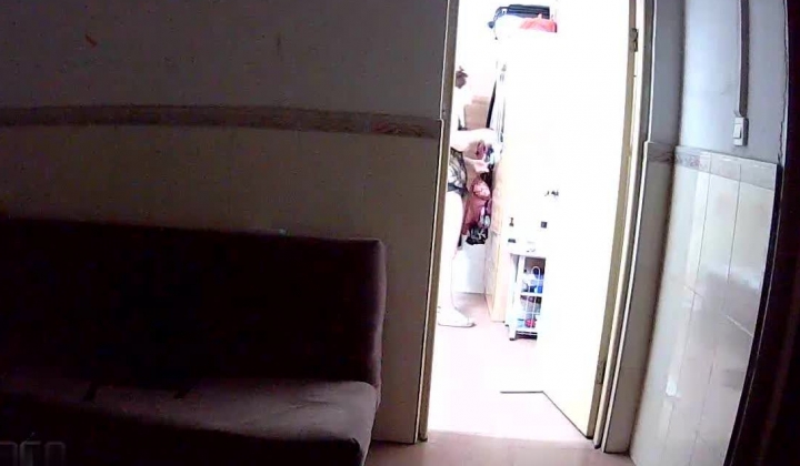 【家庭摄像头】家庭摄像头绝版精华篇，亮点：瞧瞧几位哺乳期妈妈如何喂奶的