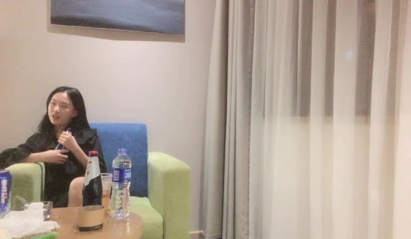 泡良最佳教程，完整版未流出【666绿帽白嫖良家】美女收割机，从学生妹到小少妇，颜值高