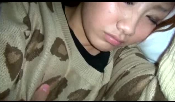 真实醉酒迷奸迷彩服萝莉妹妹 妹妹长的很水灵 替她惋惜