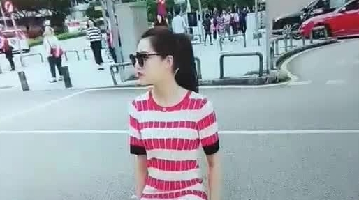 猥琐男酒店偷拍1500元网约的高颜值极品性感援交美女啪啪过程,听声音美女被干哭了,淫叫：好棒,我