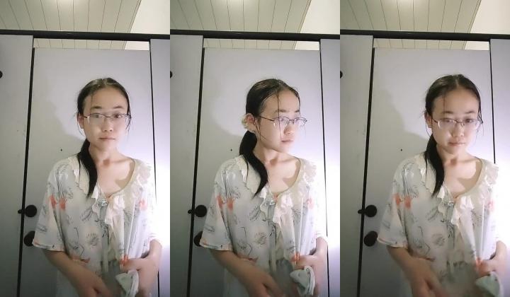在校学生妹妹！学校厕所自慰~【熙平平】好刺激~好刺激
