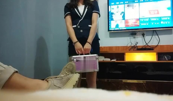 一代炮王，疯狂的做爱机器，【山鸡岁月】扫街按摩店，还是收割了好几个大美女