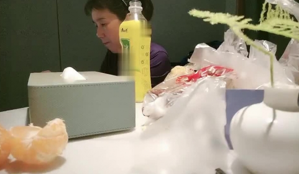 【良家故事】，跟着大神学泡良，攻陷了姐妹团，人妻们的共同炮友，酒店里轮流选妃来操，牛逼翻了