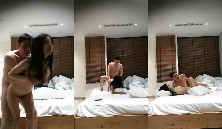 老哥越南找小姐长发少妇TP啪啪 后入抱起来大力猛操非常诱人