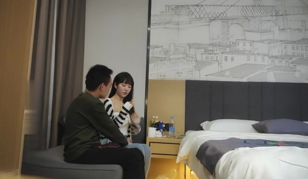 小马云惨遭嫌弃，搞笑大戏，【步宾寻花】唇枪舌战，终究颠鸾倒凤，对白有趣看点满满