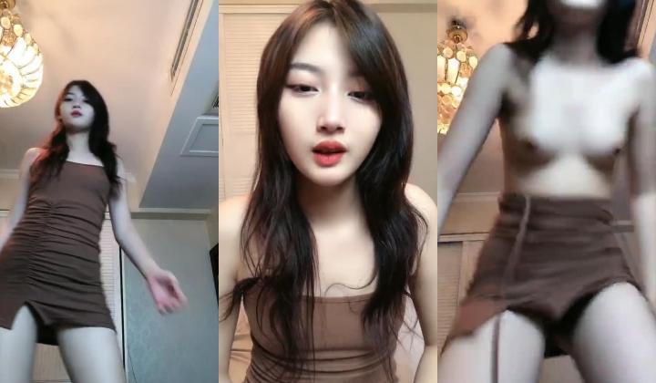 今年最美主播！商K女神下海！【破她处】性格爽快大方，满嘴黄色笑话，真想去成都给他来一发