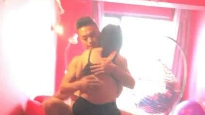 【二果探花】四川小伙酒店约炮学生妹情趣酒店氛围好身材好又嫩又配合真刺激