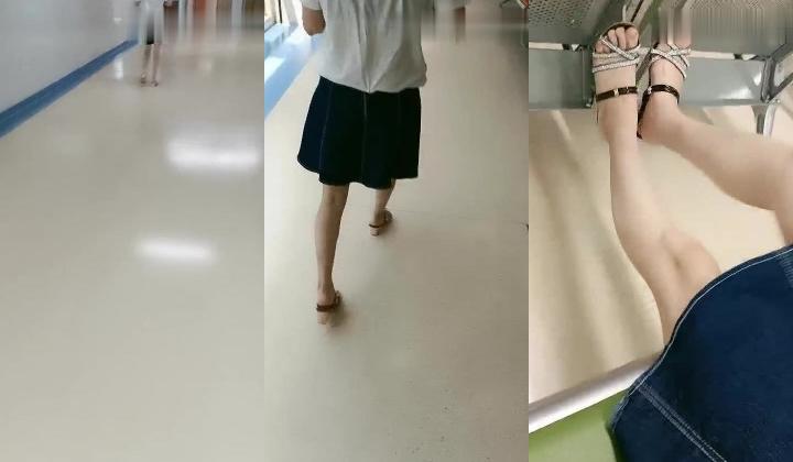 白日宣淫好刺激 勾搭银行大厅等取钱的白领 身材不错 勾搭成功搞到卫生间直接啪啪操起来 原来这么骚