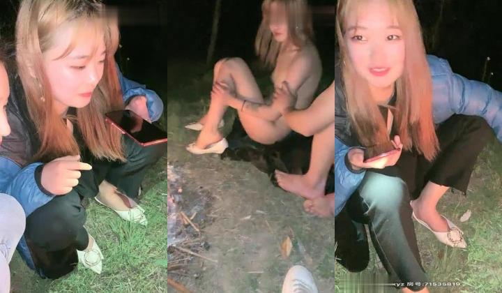 深夜野外麦田里的篝火淫乱聚会，【野战正规军】真有情调真刺激，夜幕下点燃篝火激情啪啪，娇喘呻吟回荡