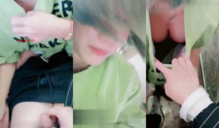 超骚大胆淫娃主播『徒弟出师』理发店啪啪直播 边和男友打电话边被师傅后入猛操 娇喘声说在上楼 爆精内射