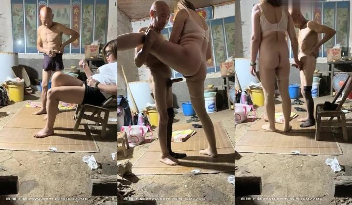 农村老年人的性生活，年过古稀口交乳交都玩上了，骚逼少妇勾搭大爷激情啪啪，老头真猛草逼真有劲，各种