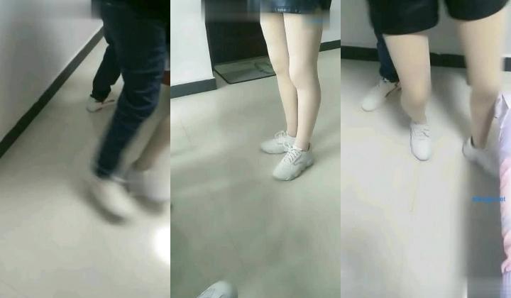 （勾搭良家妇女）操着别人家的老婆就是爽歪歪 口交啪啪