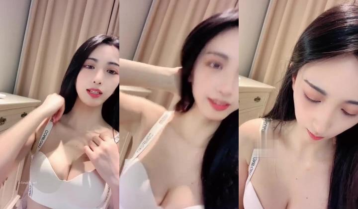 顶级绿播女神下海，身材和颜值天花板级的存在，高冷女神范秒杀正规平台那些网红女主播，不可多得的完美