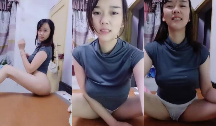 哺乳期少妇！奶子胀的很大！拨开内裤多毛骚穴，玻璃棒子猛捅深插，翘起双腿近距离特写