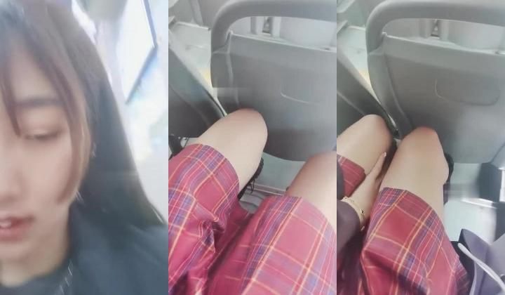 推荐，玩得就是心跳，【了了】，美女戴着跳蛋，坐公交车，户外露出，大黑牛喷水，真实刺激紧张不已，有