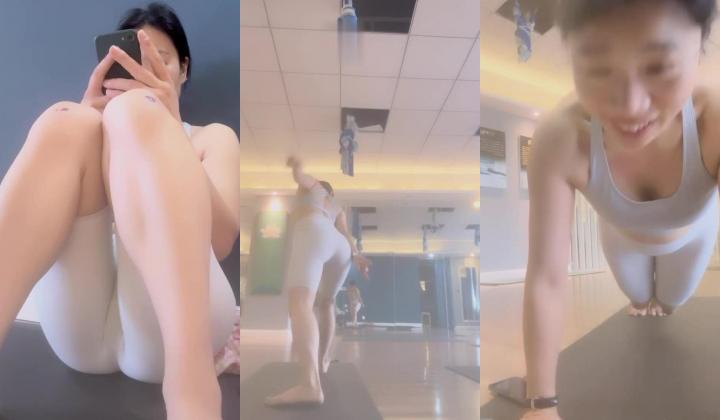 性感少妇【瑜伽老湿】上课啦~!展示标准瑜伽动作，教室跳蛋塞穴~玩空中秋千，无套啪啪~爽到内射