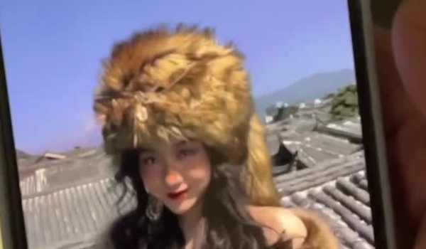 【震撼MJ】绝版资源已下架【真实空姐迷J】各种玩弄完整版，含证件照及私密信息流出，肤白貌美女神被