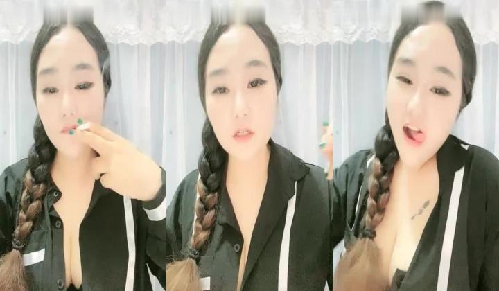 名器玉熙极品馒头肥逼自摸玩弄，近距离特写掰穴手指扣弄非常诱人