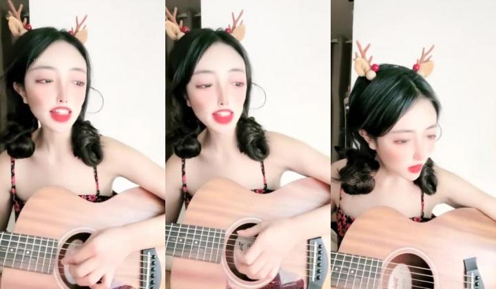 音乐校花【恩惠】这次终于放飞自我！露脸露三点出镜