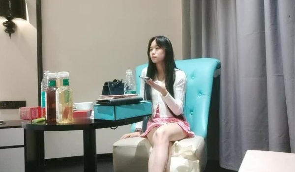 【91沈先生】极品清纯学生妹 粉嫩鲍鱼一线天 校园女神惨遭摧残 精彩纷呈高潮迭起