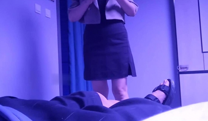 按摩店 洗脚店 沟搭女技师 都说磨蹭 不小心就无套插入 有的女技师 还满美 满优值