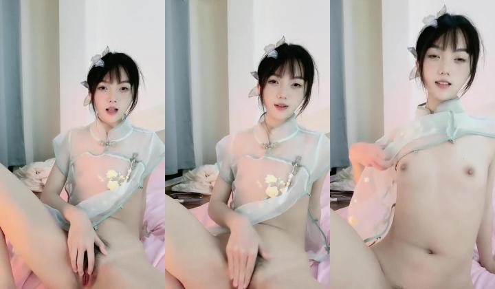 极品尤物清纯美少女！外表甜美乖巧！透视装激情诱惑，超粉嫩小穴特性，没揉搓几下就流水，娇喘呻吟很是