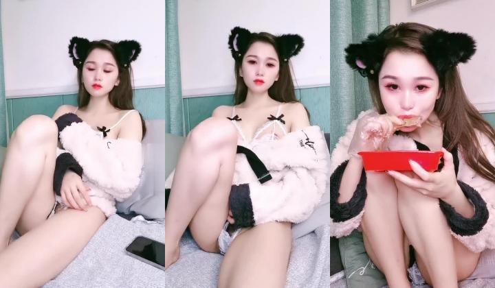 【莜优】抱猫的高颜值高质量极品美女 手指和跳弹互换自慰自己的小鲍鱼