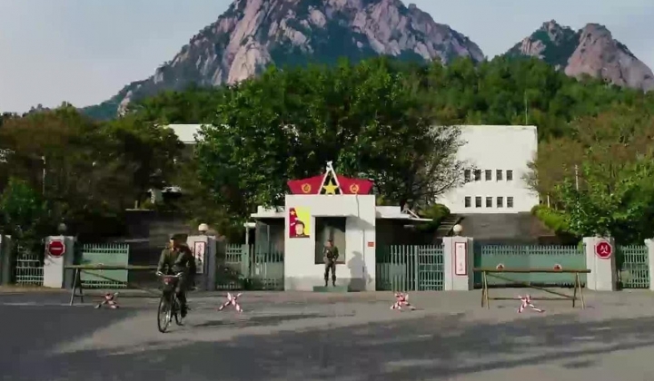韩国三级 为人民服务1