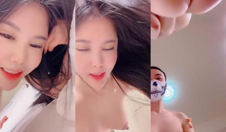 唇红齿白网红脸妹子，被无情后入狠狠一顿操 语无伦次的叫床声，无套打桩机