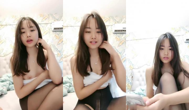 清纯校花被干了【淘气熊熊】懵懂可爱青春无敌，小仙女的少女气息无人能挡，被男友各种姿势暴插，好爽好