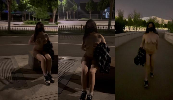 西萌工作室 微胖极品BBW小佳 夜晚公园路边露出