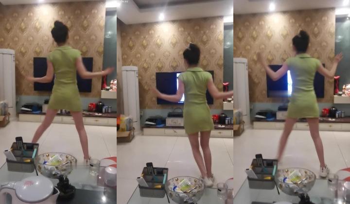 良家约啪大神【dulianmaomao】极品人妻 床上好骚 大神是真会玩 人妻被玩的不要不要的