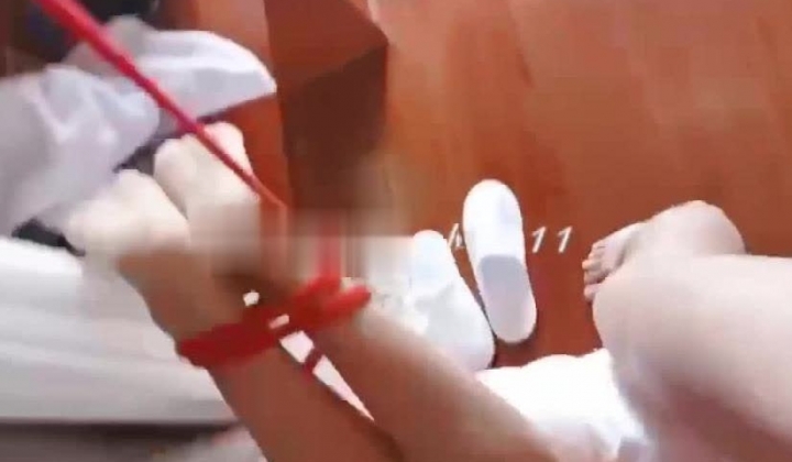 【极品顶级爆乳女神】推特反差超女神『佳多饱』幻名『妍芝』11月和73个男人上过床 原版私拍226P 高清720P版