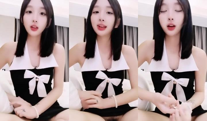 颜值高身材好，全程露脸极品卡哇伊大奶宝贝高能大秀，大黑牛自慰逼逼浪叫呻吟高潮不断淫水多多洗澡诱惑