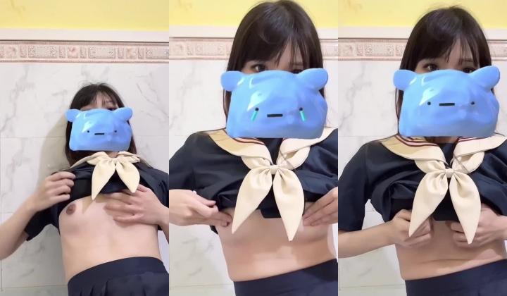 青春无敌 极品身材高冷美少女【万瑜童】私拍，裸舞 紫薇 啪啪 你的女神背后都会有个玩肏她的男人