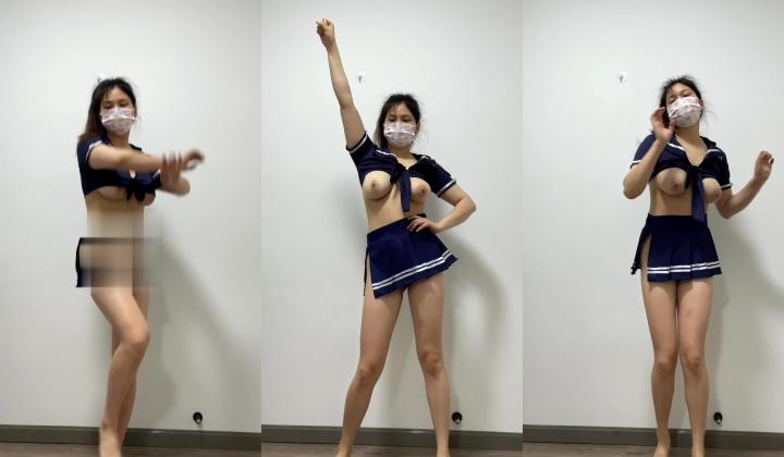 巨乳网红·· 万听·· 小姐姐，裸舞专辑秀，一曲舞给秀出特色，芭啦芭啦樱之花，乳房淫荡跳动！