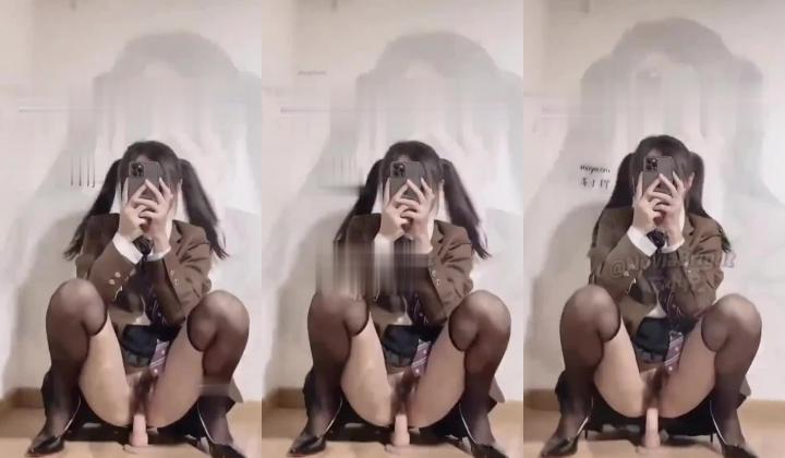 青春无敌抖音风极品网红嫩妹高价定制裸舞、变装、紫薇等反差超大合集~美女如云~有大胆露脸的